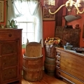 Primitive dining room Image 1